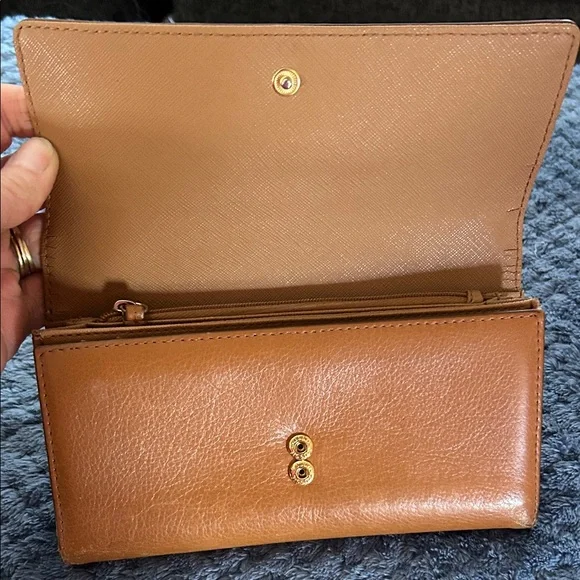 Fossil Floral Pattern Leather Wallet in Coral, Olive & Tan - Picture 3 of 4